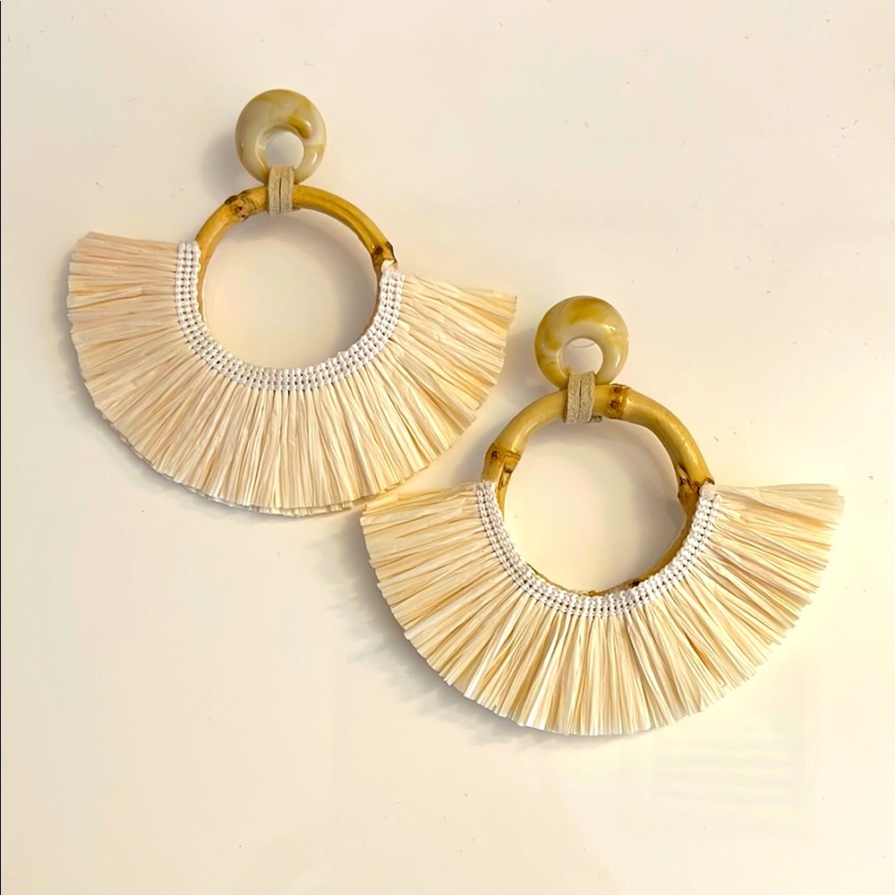 Marble Post with Bamboo and Ivory Raffia Hoop Earrings